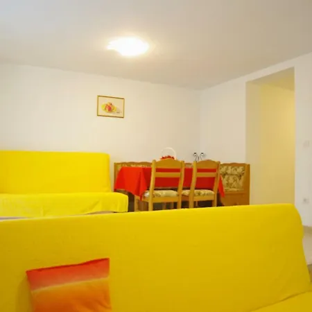Cezar Apartman Vinkuran