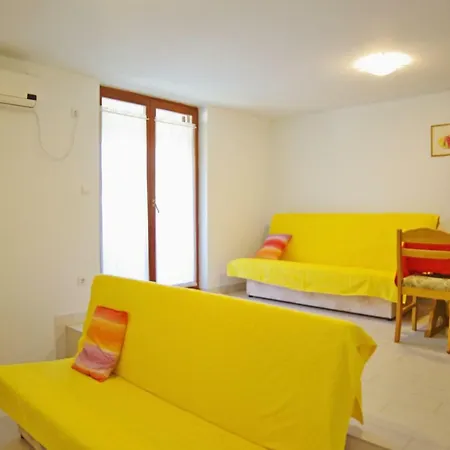 Cezar Apartman *