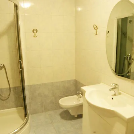 Cezar Апартаменты Винкуран